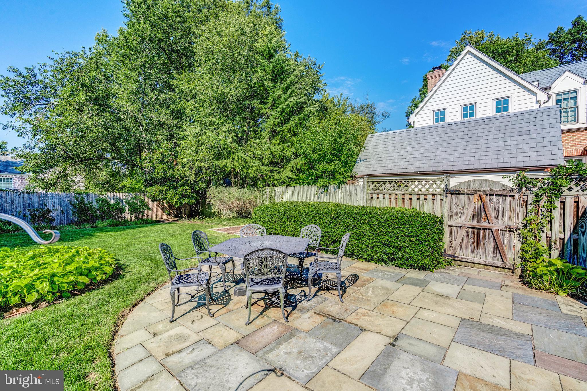 WESTGATE - Residential