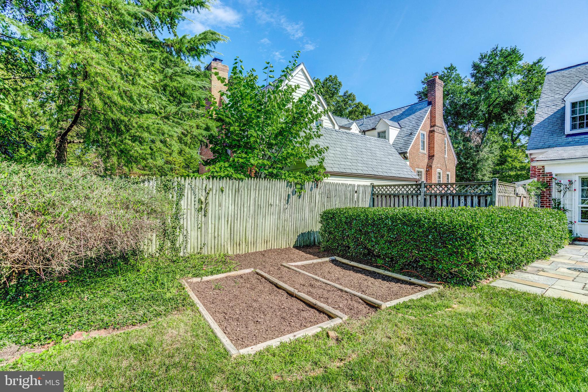 WESTGATE - Residential