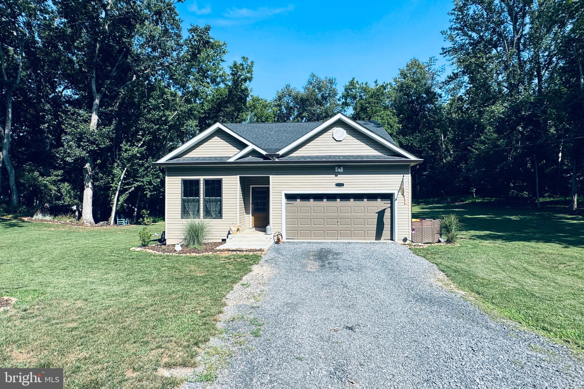 102 DAWN LANE