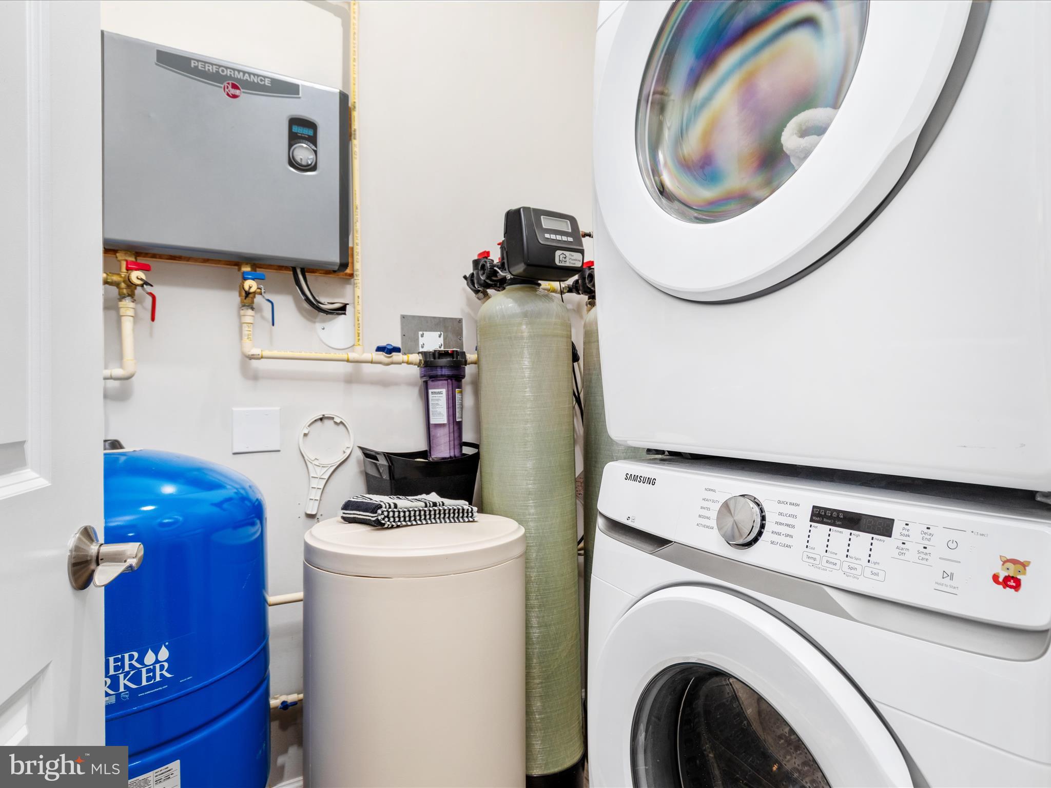 JOHN BROWN FARM - Residential