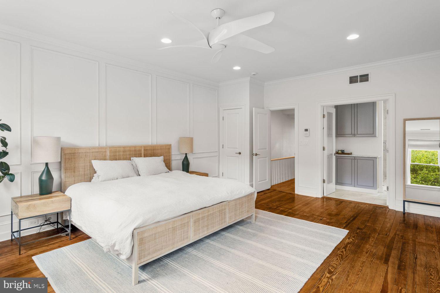 BELLA VISTA - Residential