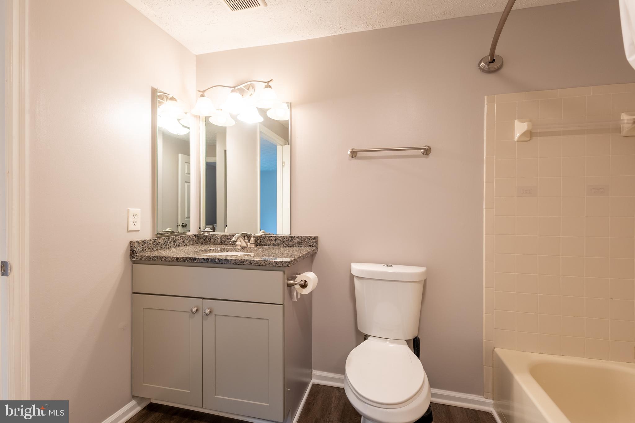 GREEN HAVEN - Residential Lease