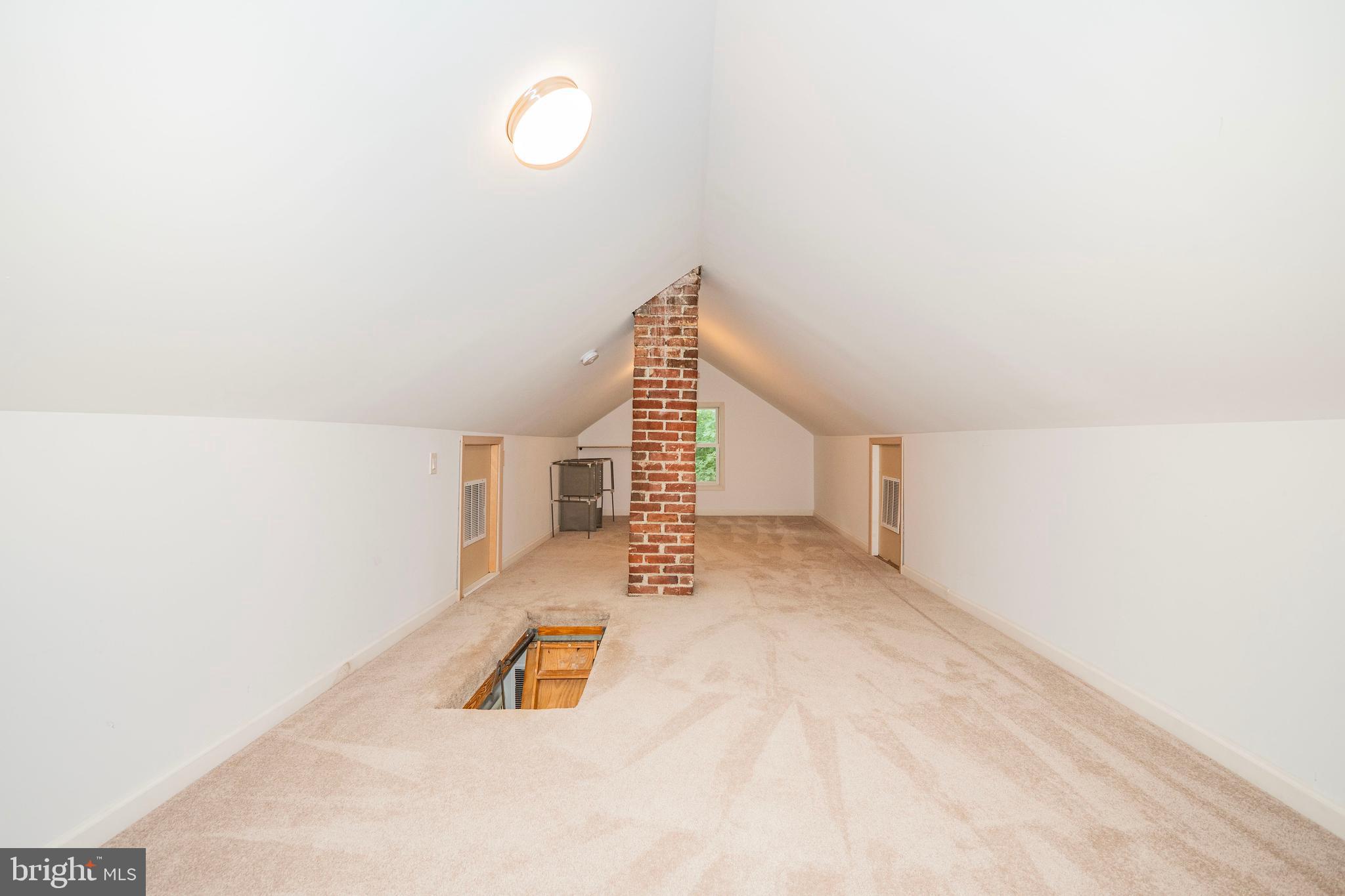 LINCOLN PARK - Residential