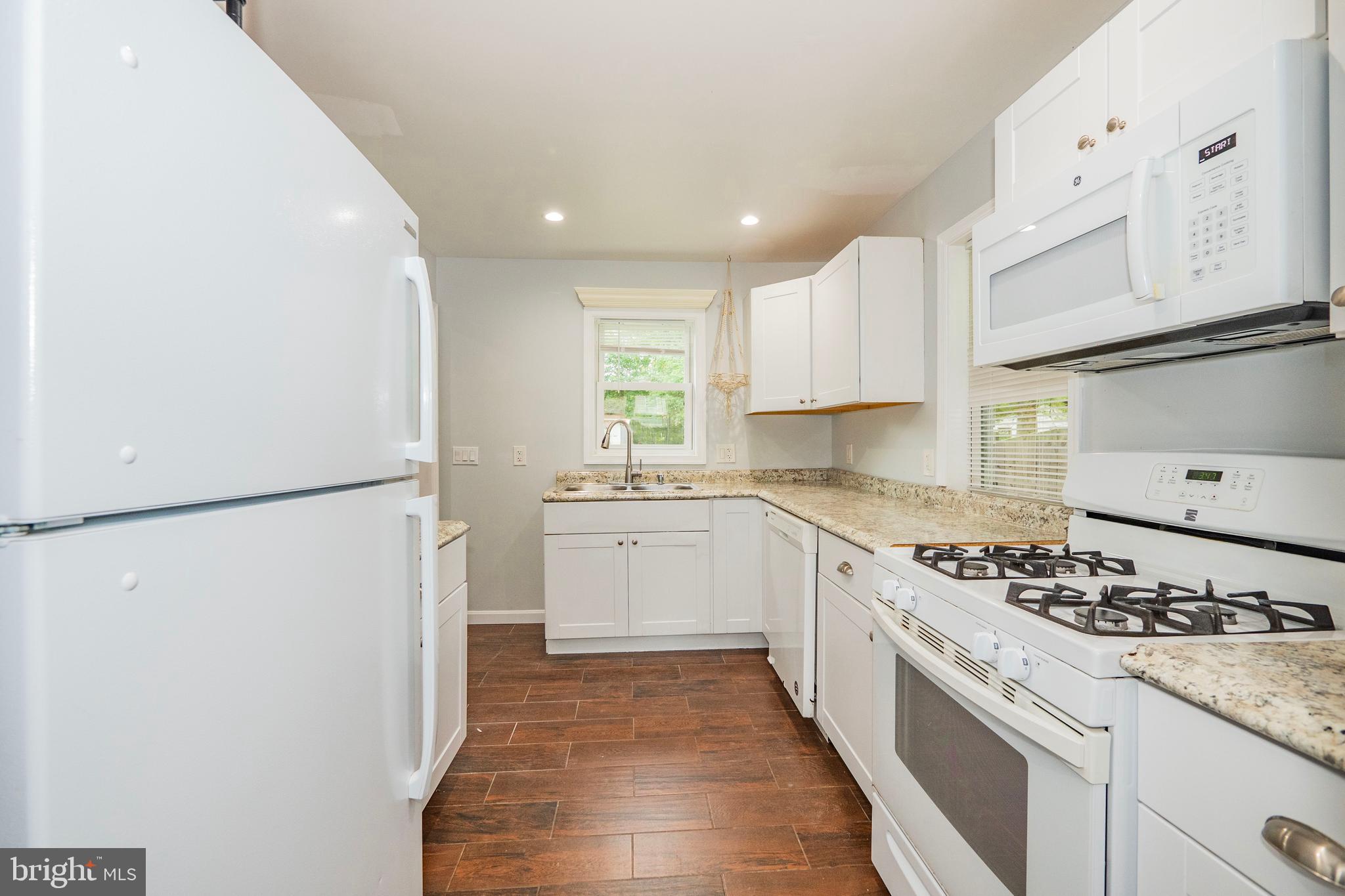 LINCOLN PARK - Residential