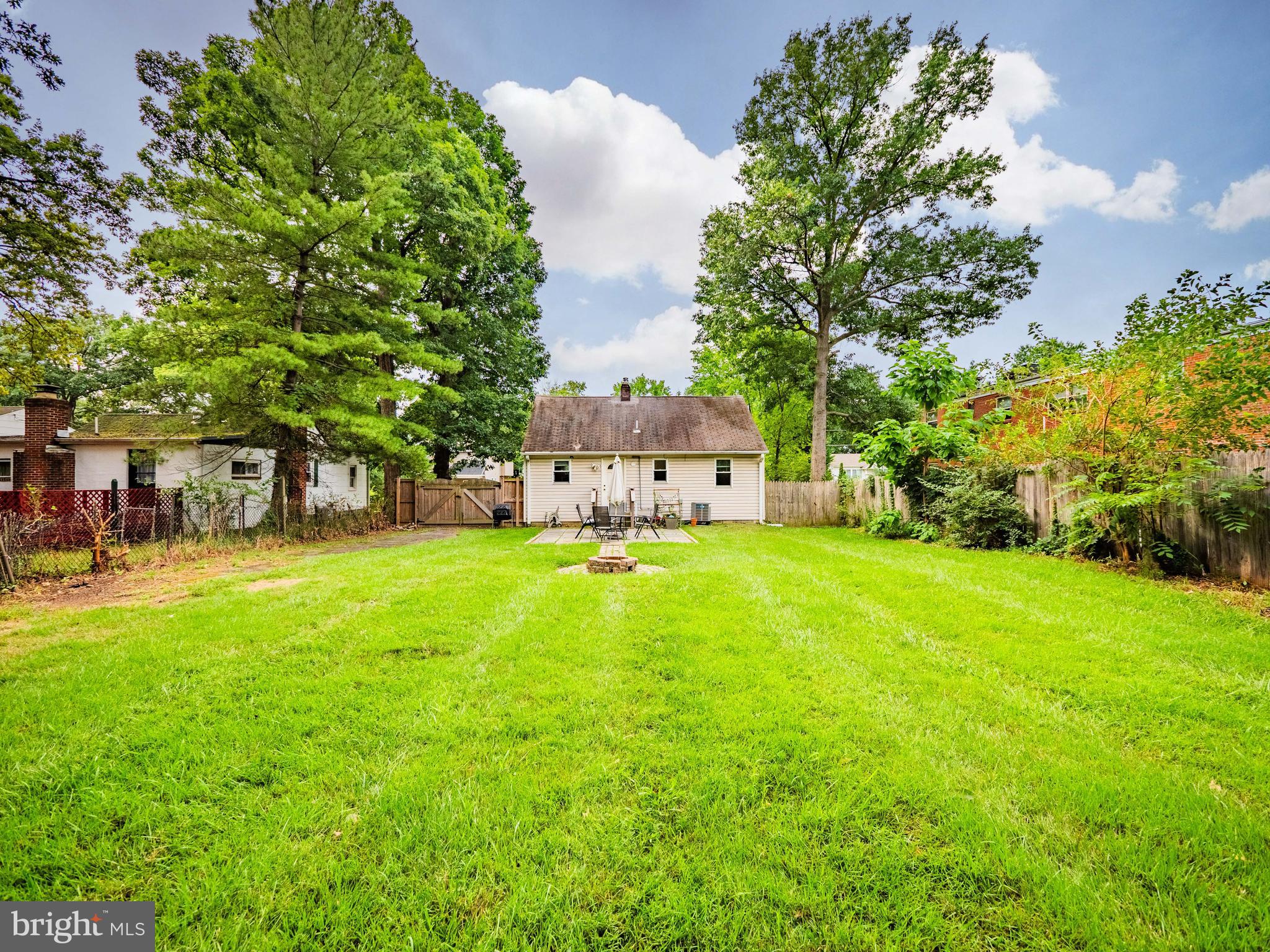 LINCOLN PARK - Residential