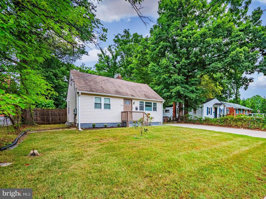 TURN-KEY SINGLE-FAMILY HOME AWAITS YOU IN PREMIUM LOCATION, WALKING DISTANCE TO HEART OF ROCKVILLE: METRO STATION, TOWN CENTER, SHOPS, EVERYTHING! 2 LEVELS INCL. RENOVATED ATTIC W/HIGH CEILING FINISHED AREA IDEAL FOR OFFICE, FAMILY OR BONUS ROOM** GAS COOKING & FRESH PAINT** NEWER FENCING SURROUNDS ¼+ ACRE LANDSCAPED, FLAT YARD W/PATIO, FIREPIT & SHED** 2+ CAR DRIVEWAY** RICHARD MONTGOMERY HS** NO HOA** SEE VIDEO TOUR, HURRY!