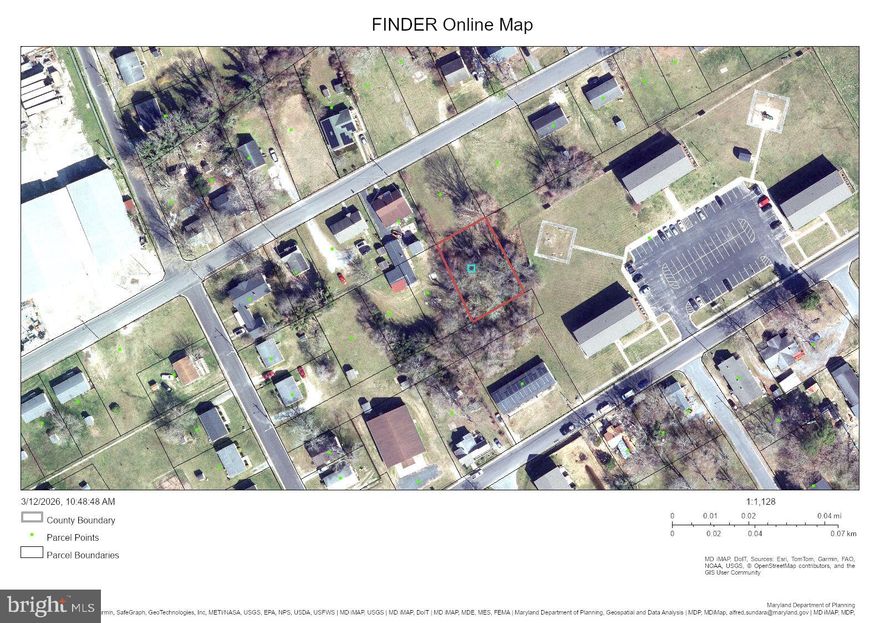 Build your vision here! This vacant lot is conveniently situated,  just minutes from shopping, restaurants, and SU! Enjoy the benefit of nearby amenities while creating the home or investment property you’ve been dreaming of. Location, convenience, and opportunity all in one.