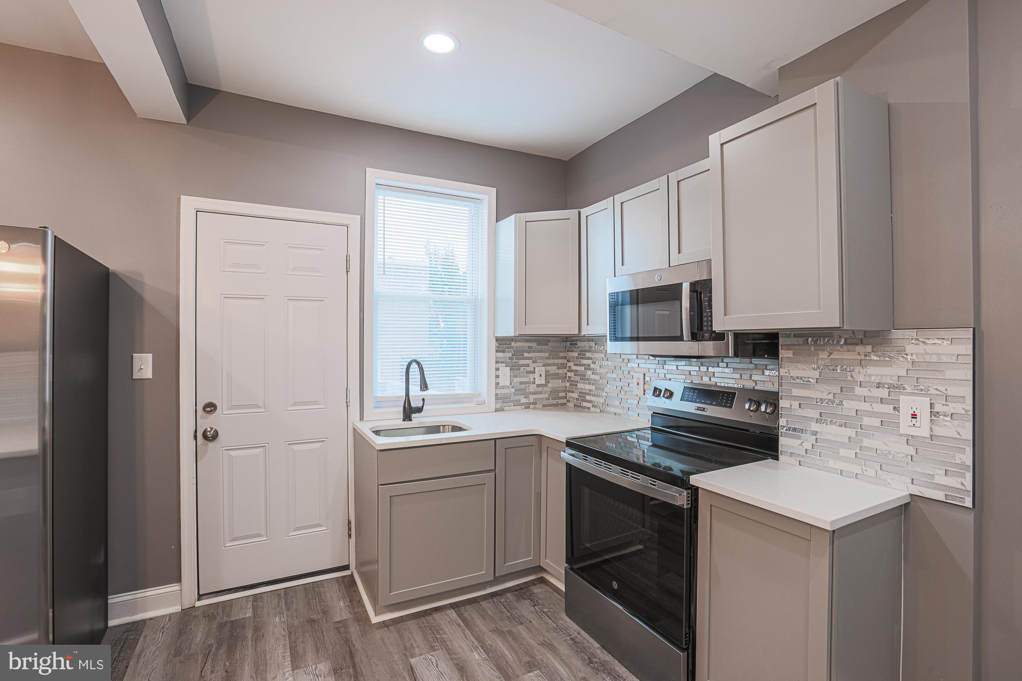 BELAIR-EDISON - Residential