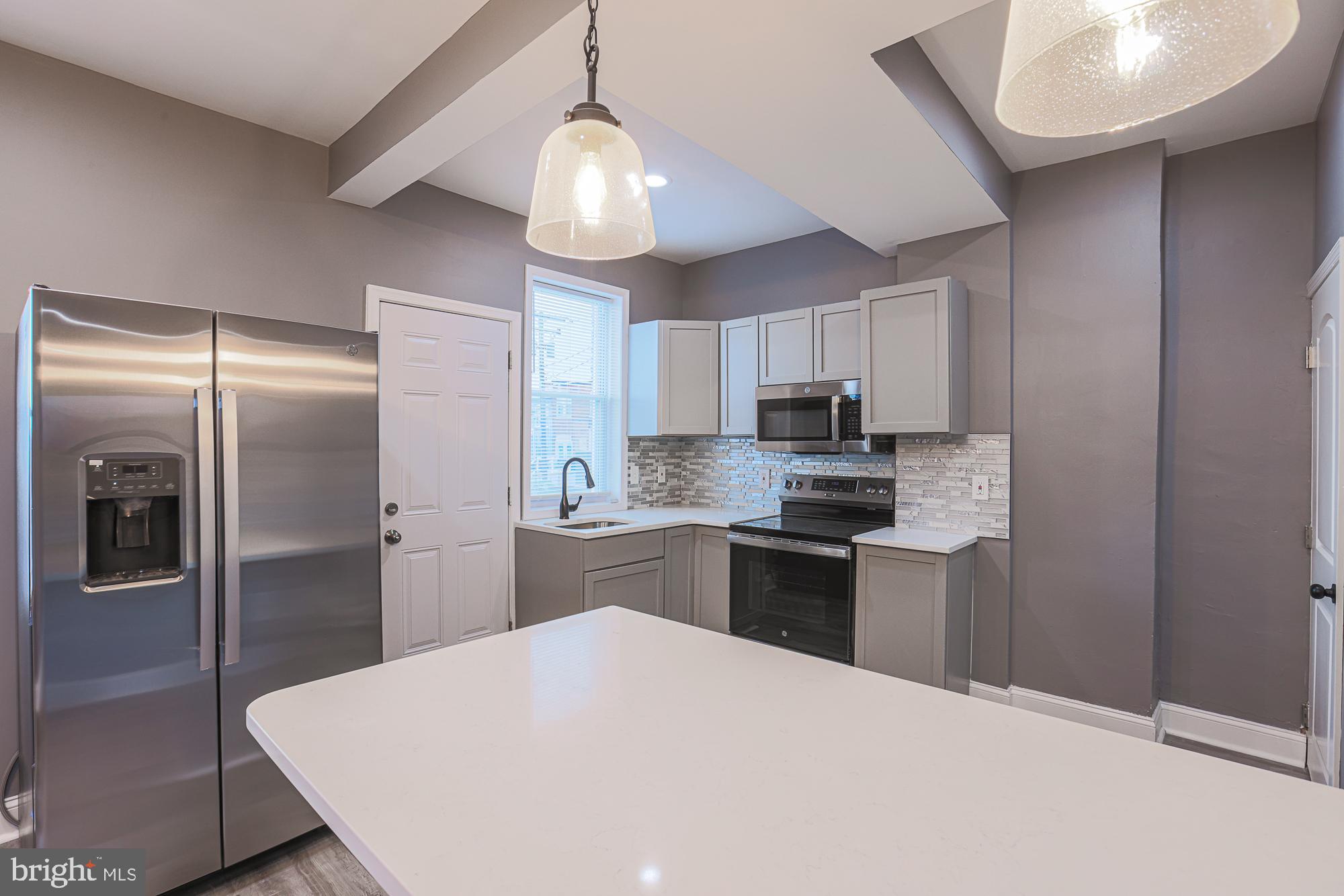 BELAIR-EDISON - Residential