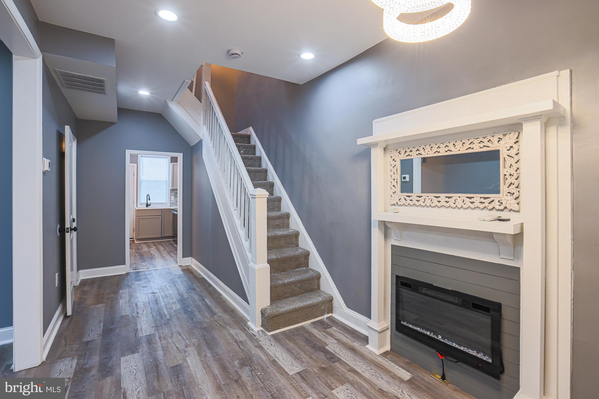 BELAIR-EDISON - Residential