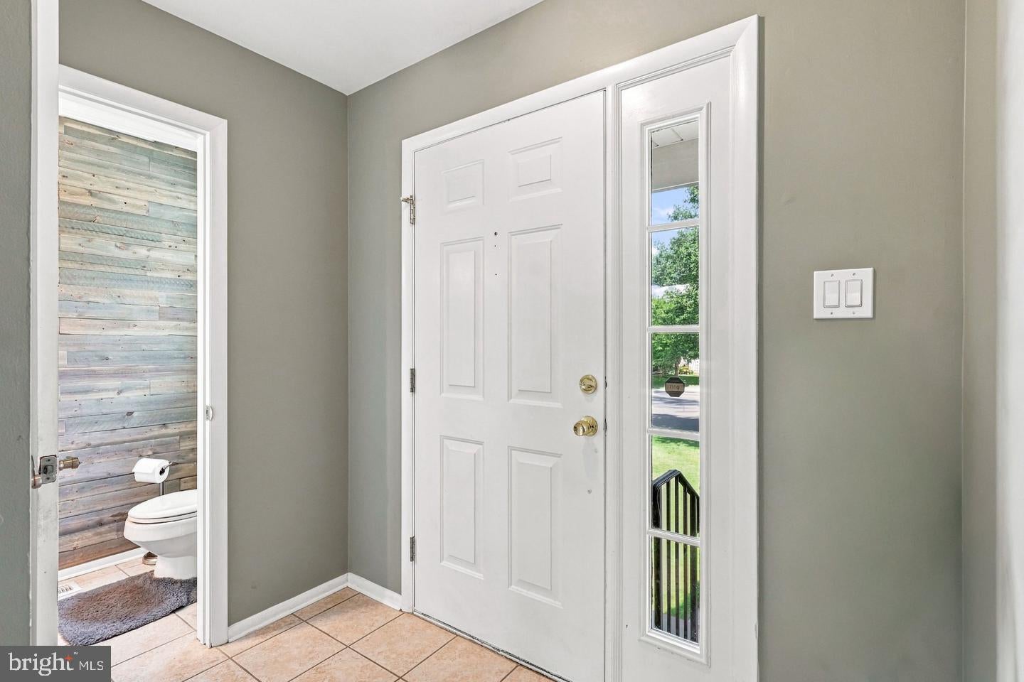 40 WOODSTREAM COURT