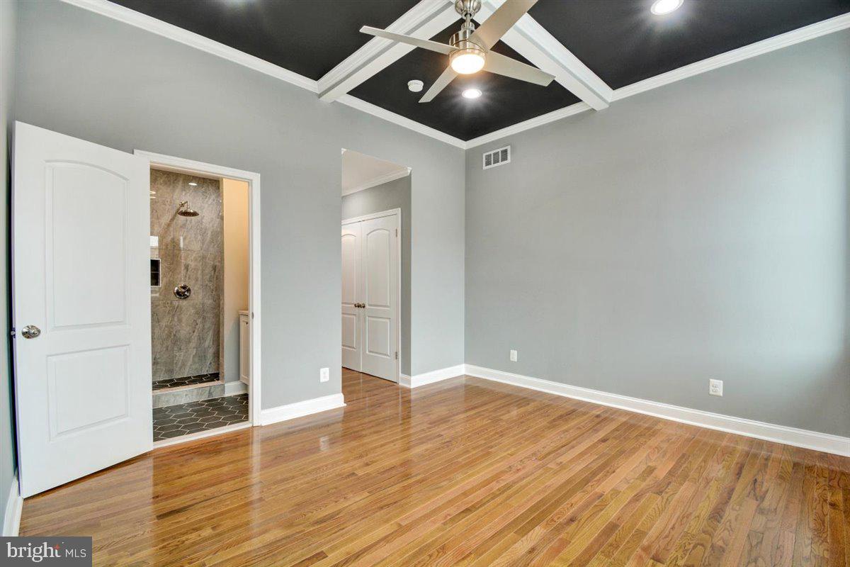 MIDDLE EAST - Residential