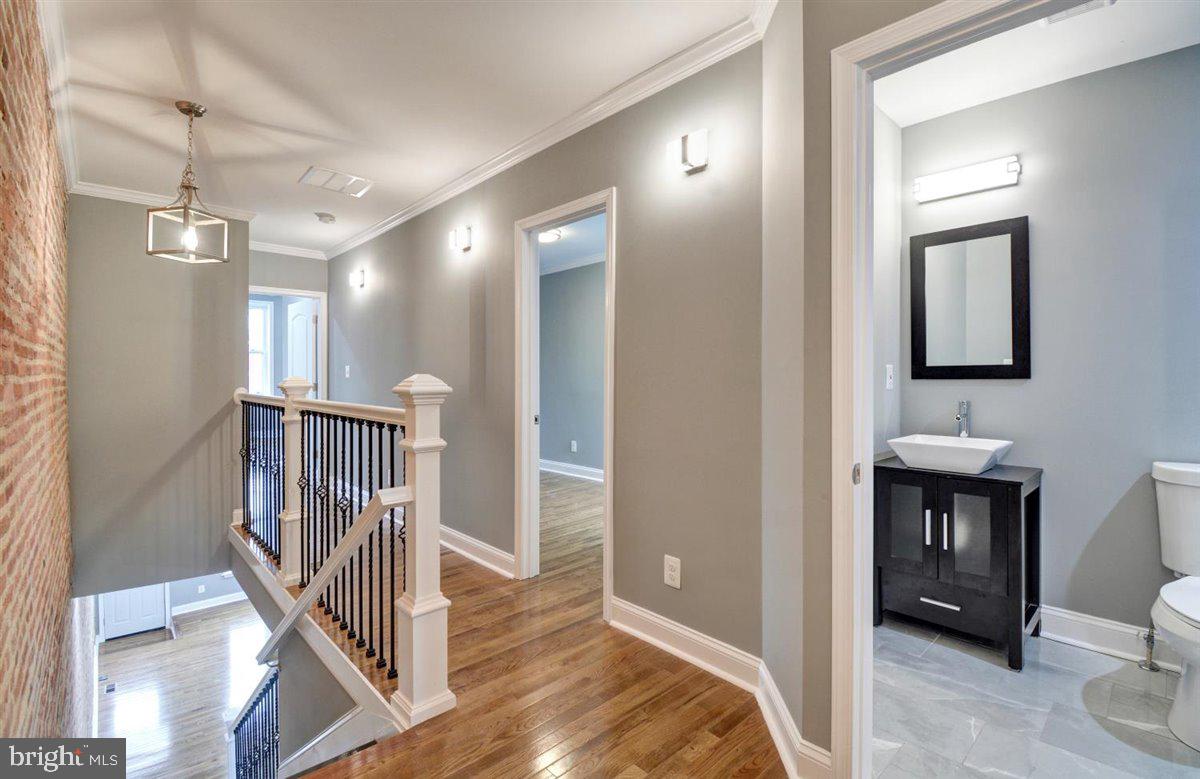 MIDDLE EAST - Residential