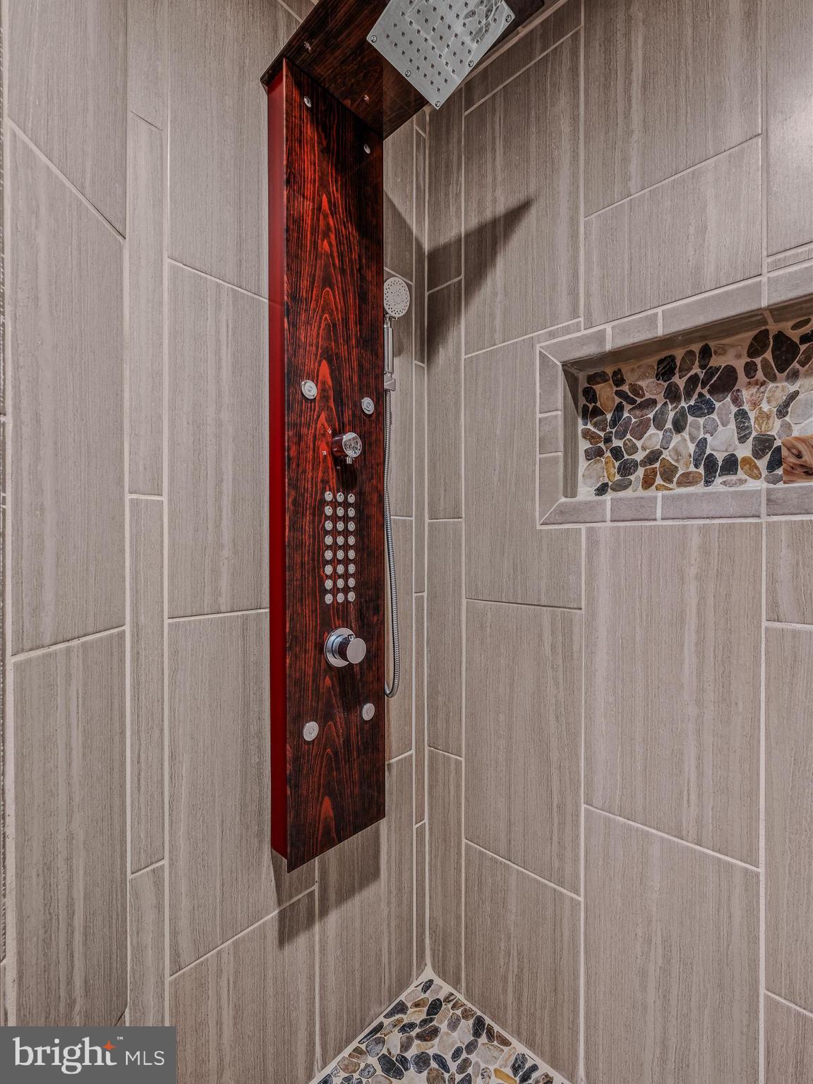 VALLEY HIGH TIMBER FARMS - Residential