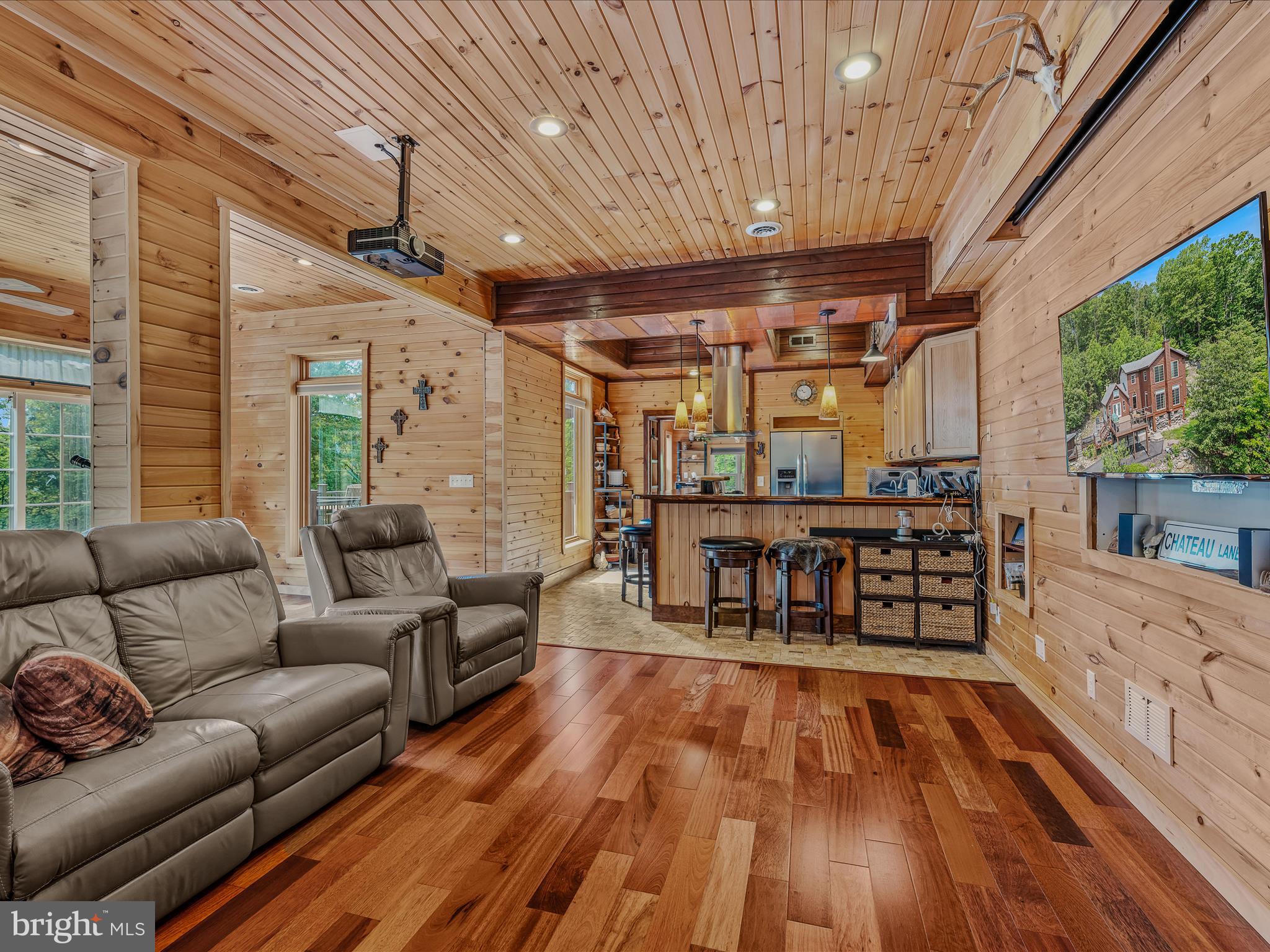 VALLEY HIGH TIMBER FARMS - Residential