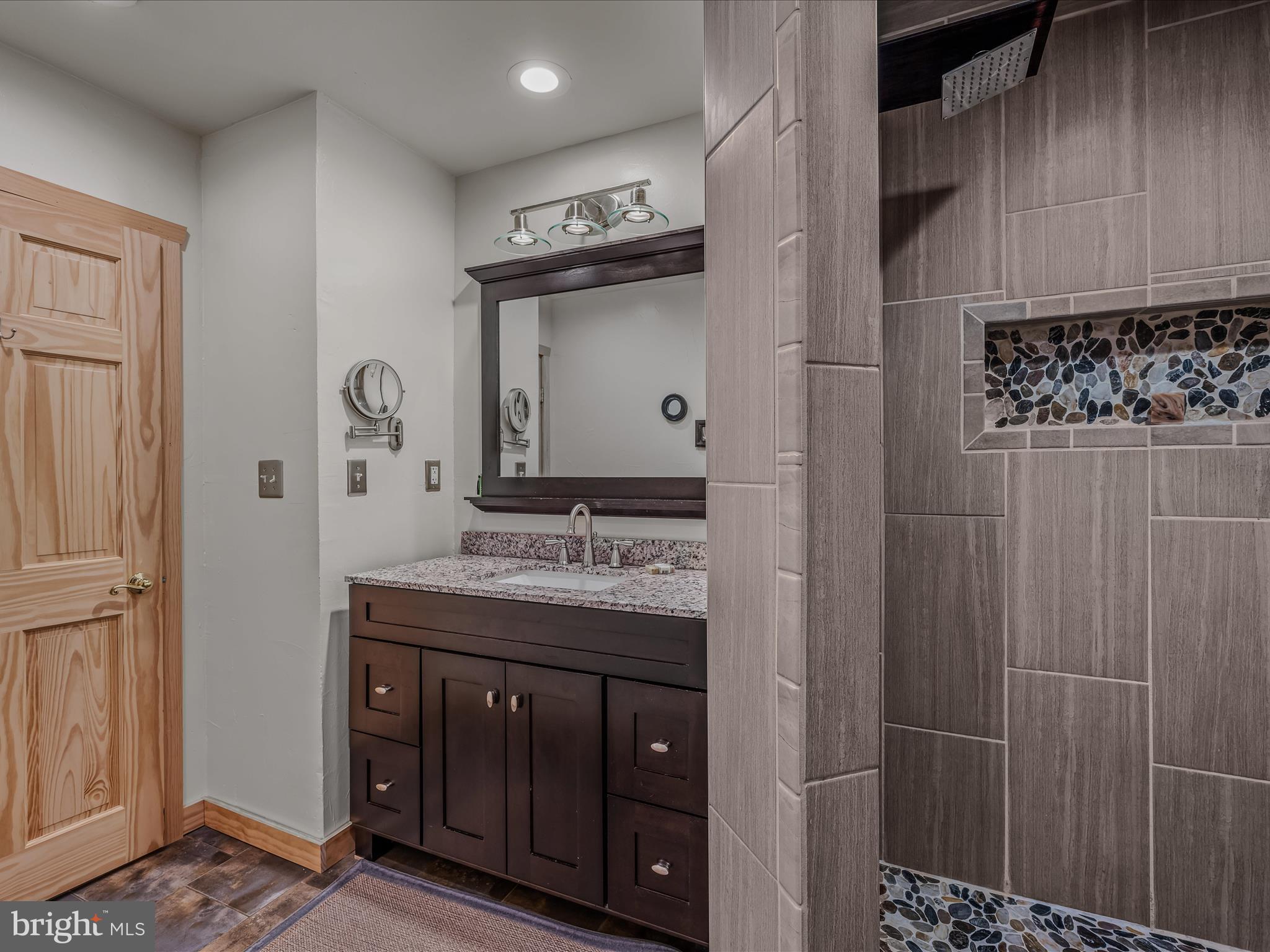 VALLEY HIGH TIMBER FARMS - Residential