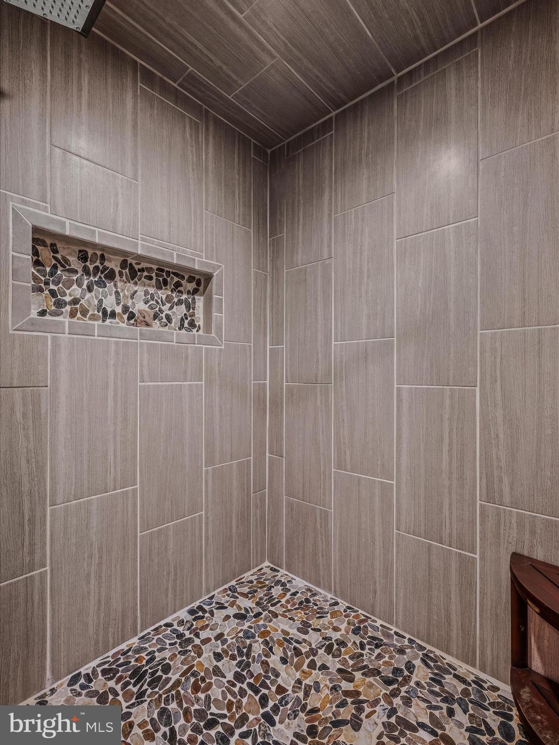 VALLEY HIGH TIMBER FARMS - Residential