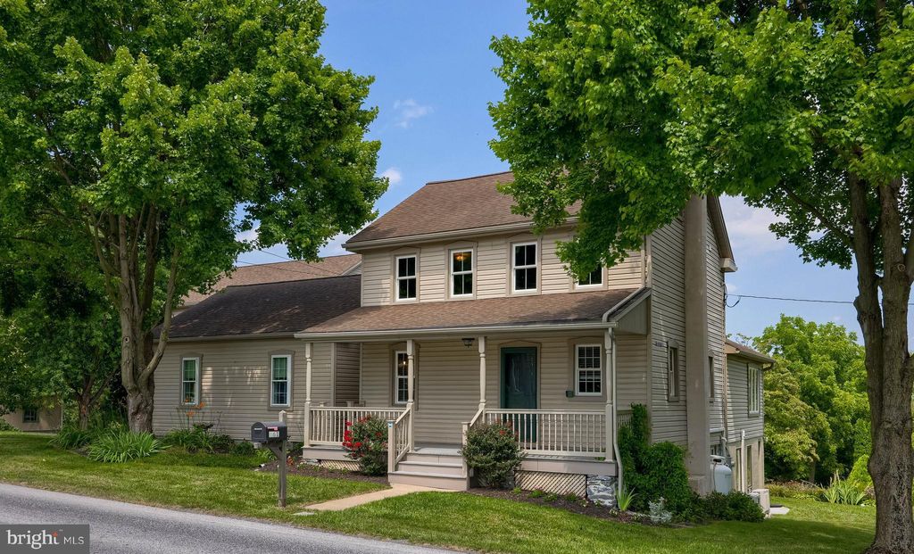 Photo of 161 Strasburg Pike, LANCASTER, PA 17602 (MLS # PALA2073674)