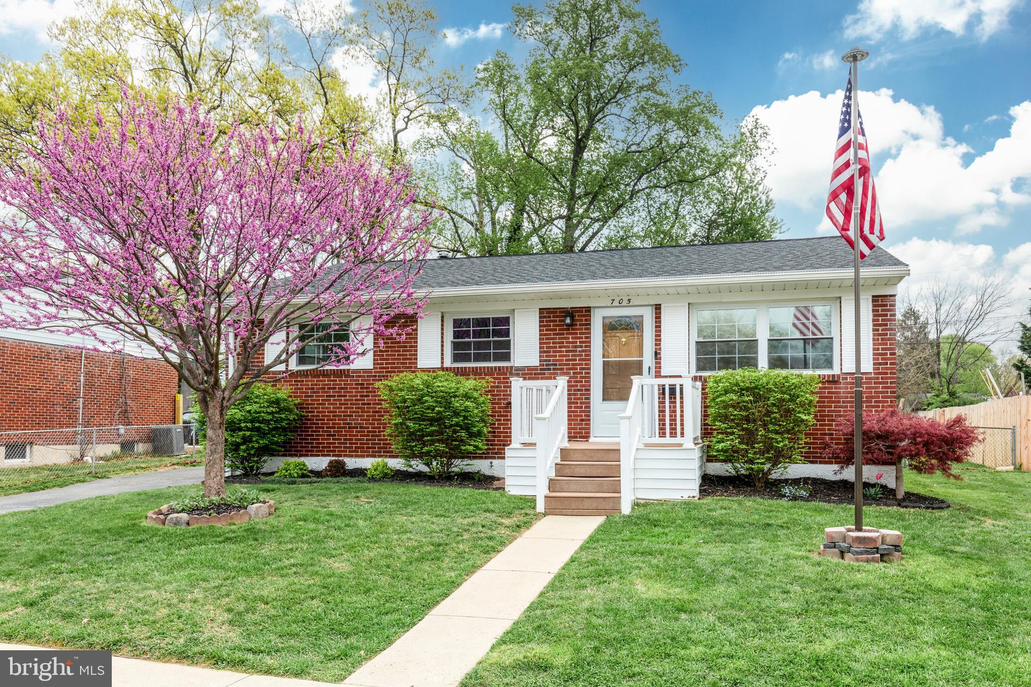 SILVER MANOR - Residential