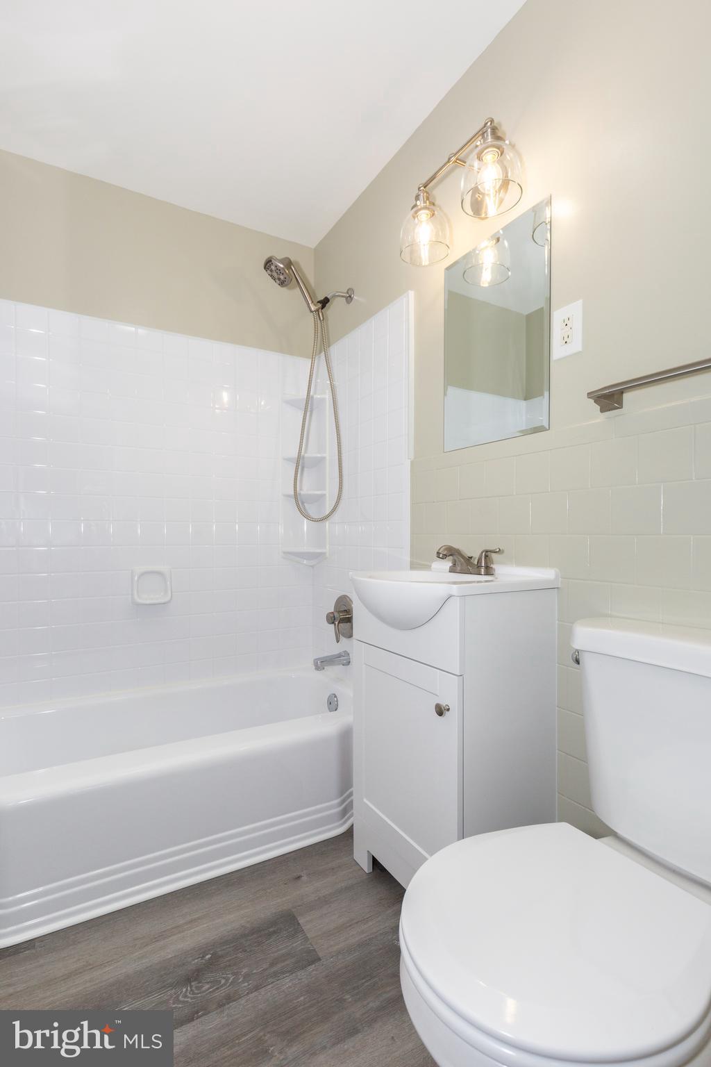 SILVER MANOR - Residential