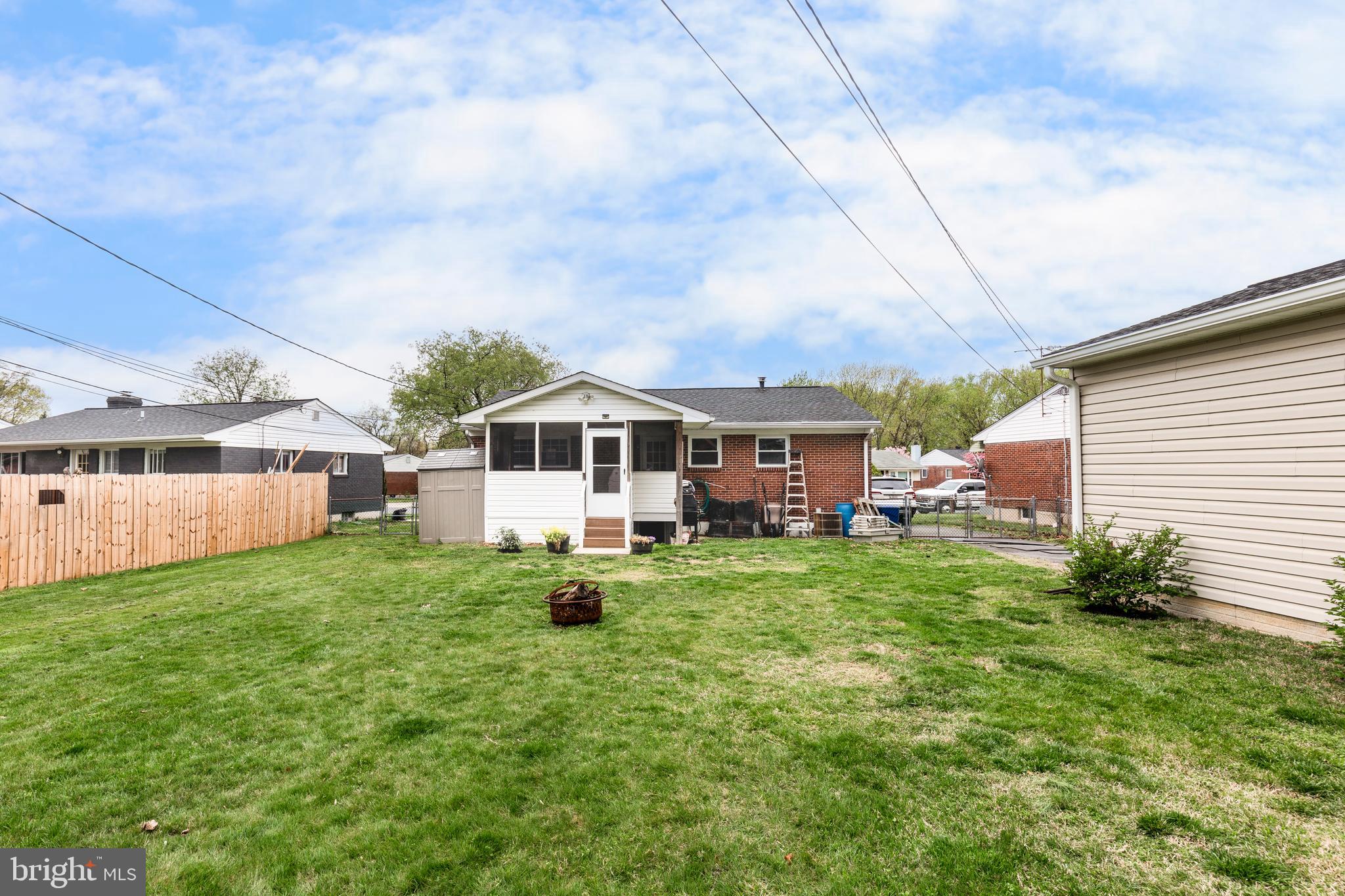 SILVER MANOR - Residential