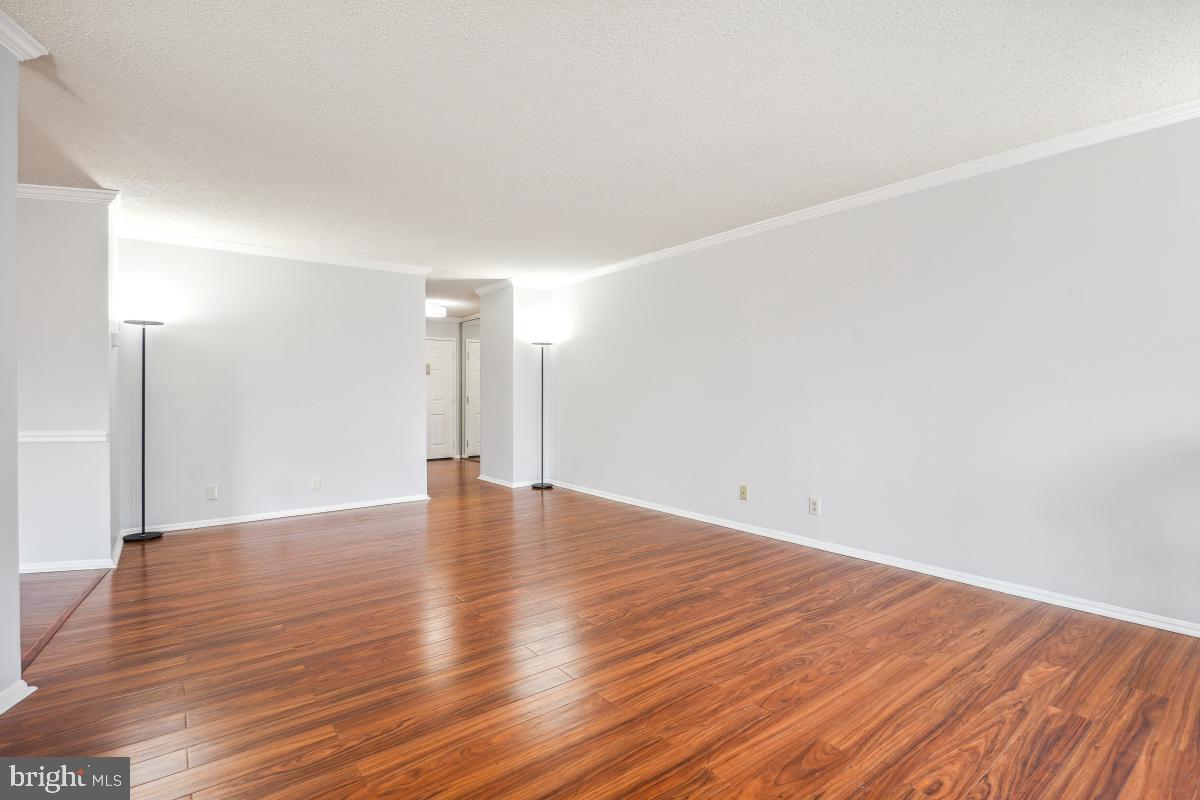 MONTEBELLO - Residential
