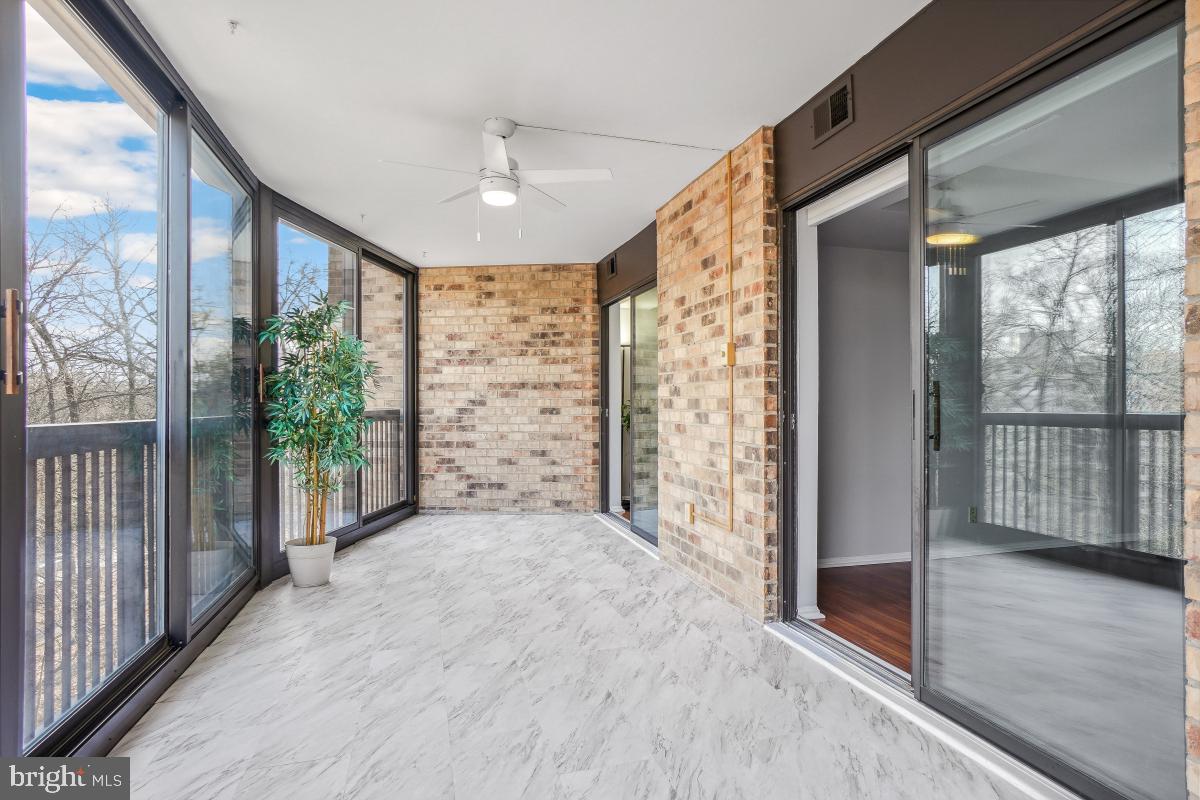 MONTEBELLO - Residential