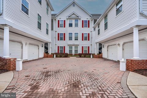 24 Hawk Rise Lane Unit 302, Owings Mills, MD 21117 - MLS#: MDBC2121772