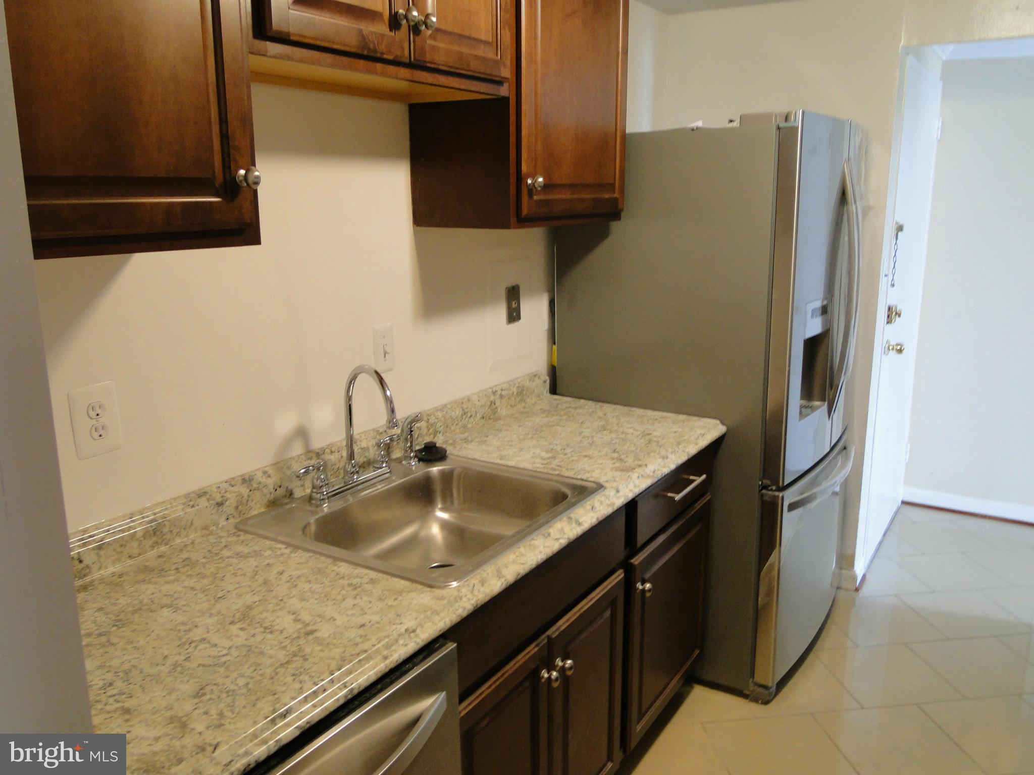 FORTY SIX HUNDRED - Residential Lease