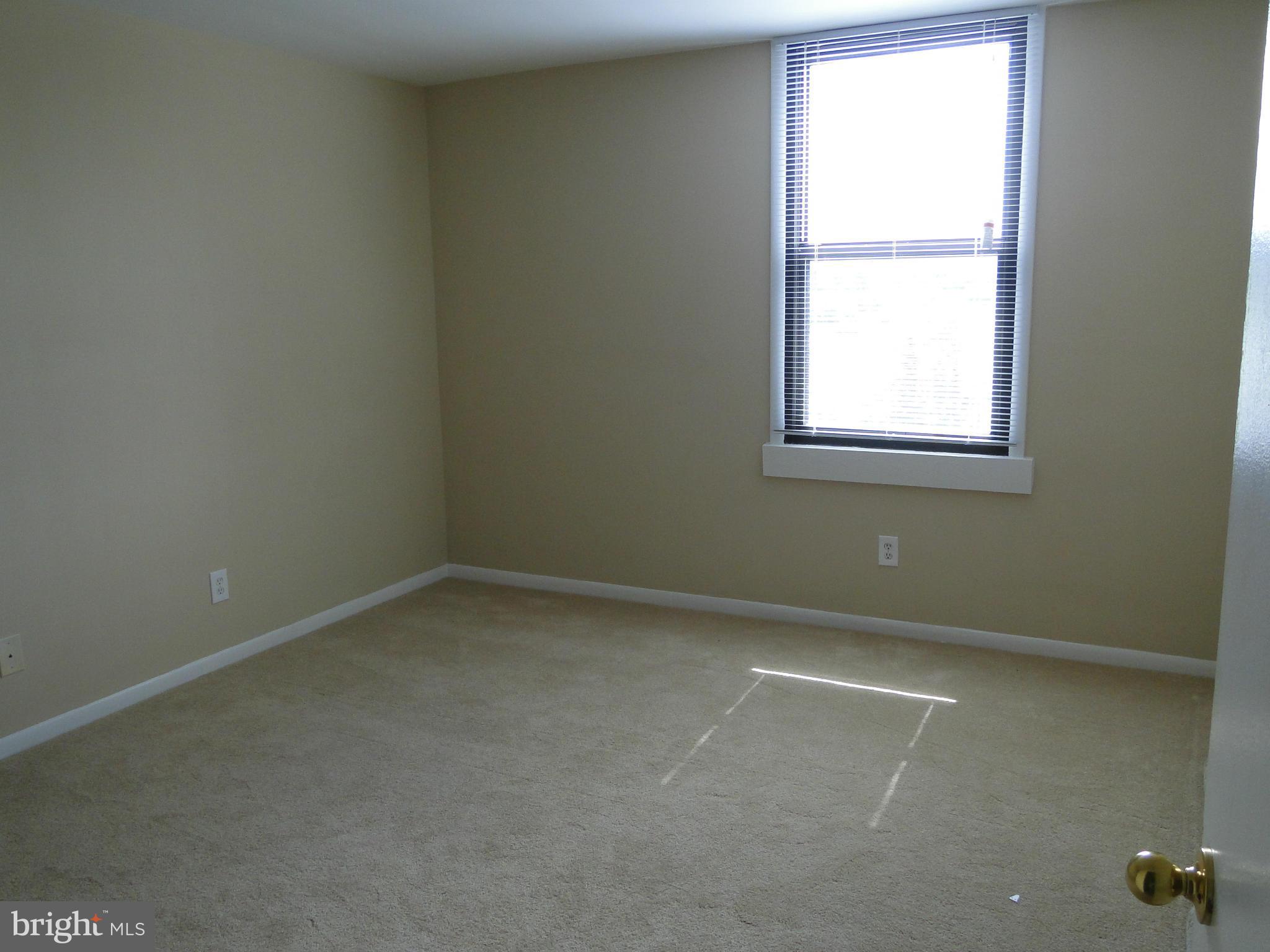 FORTY SIX HUNDRED - Residential Lease