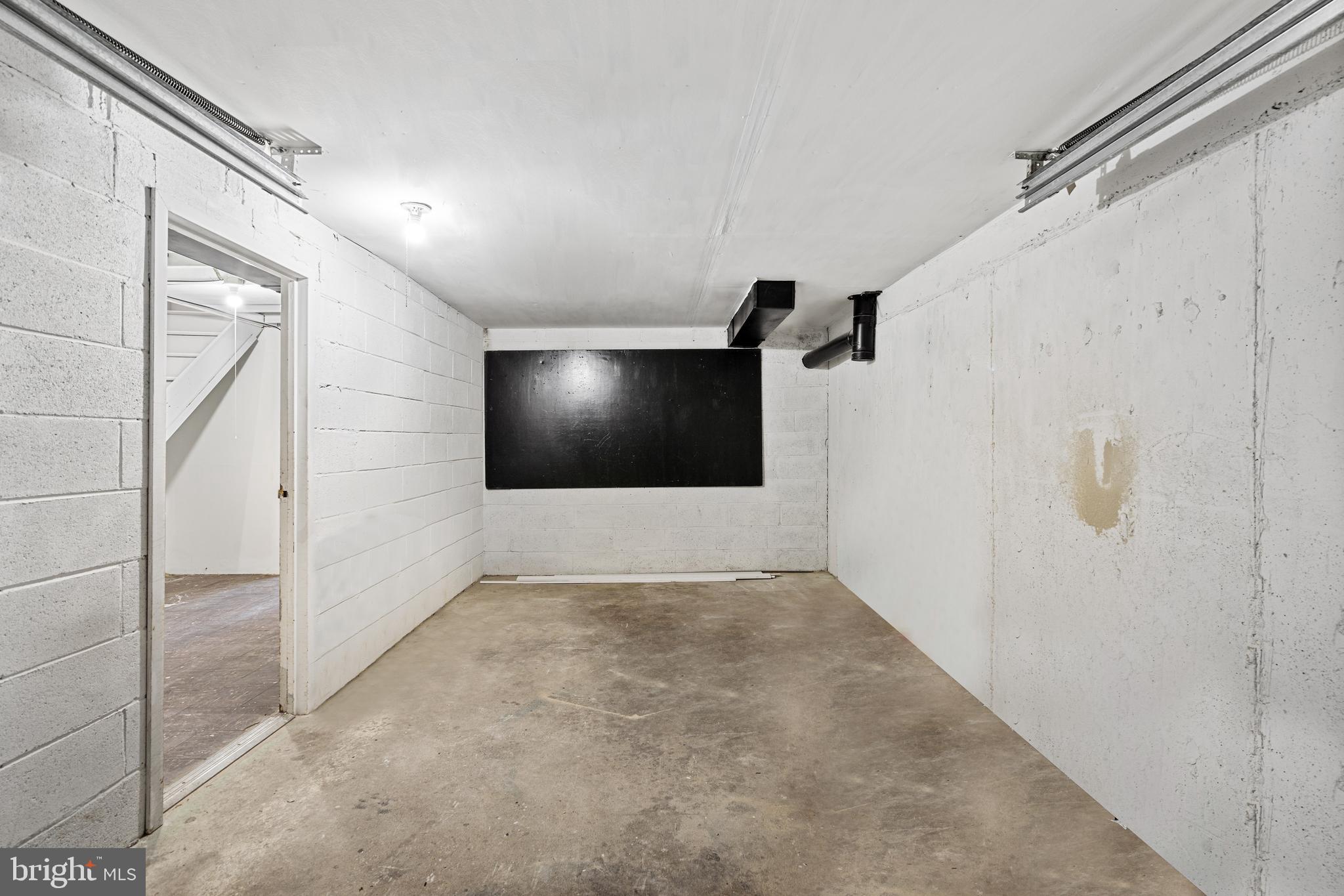 MILLBROOK - Residential