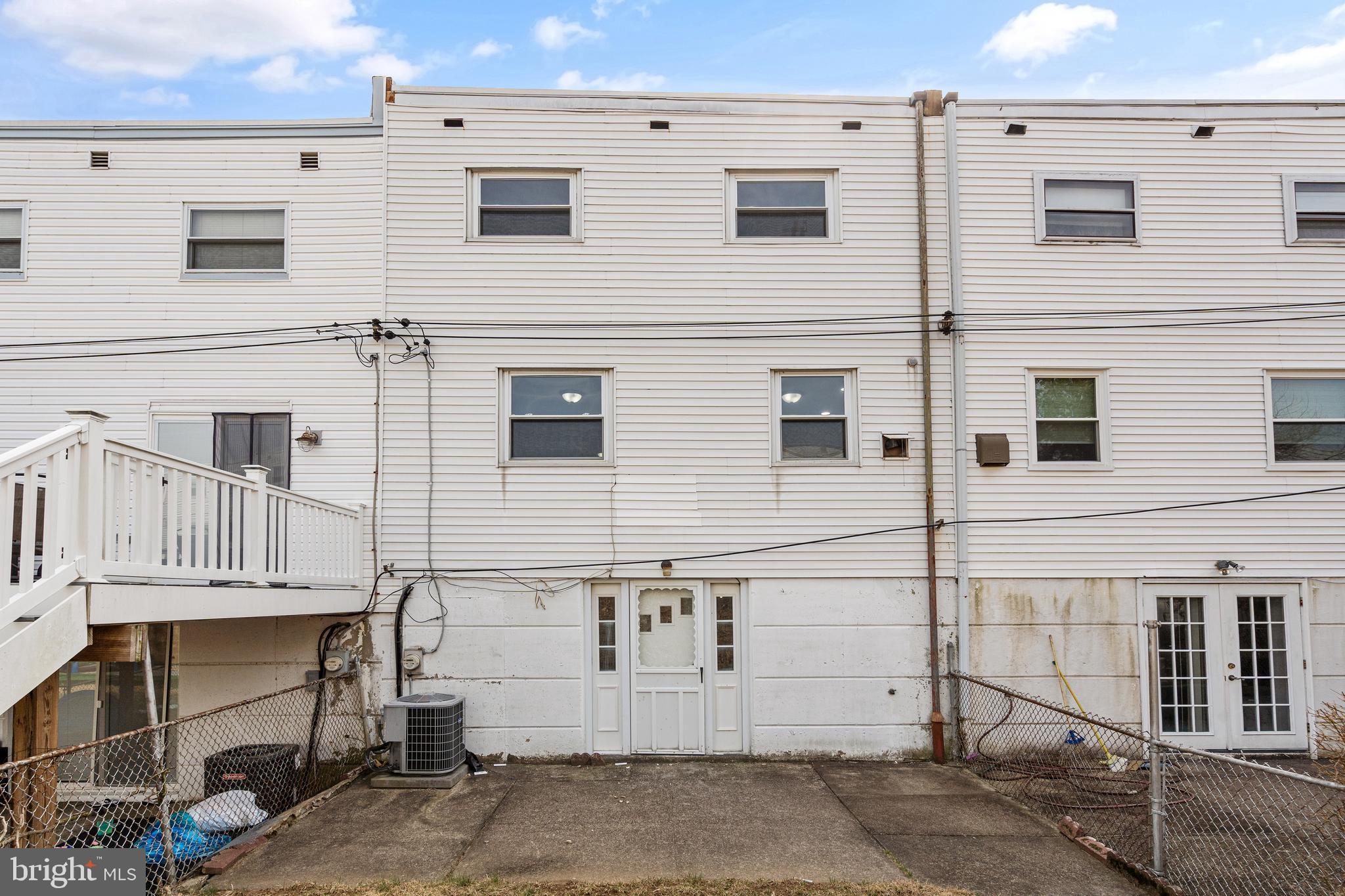 MILLBROOK - Residential