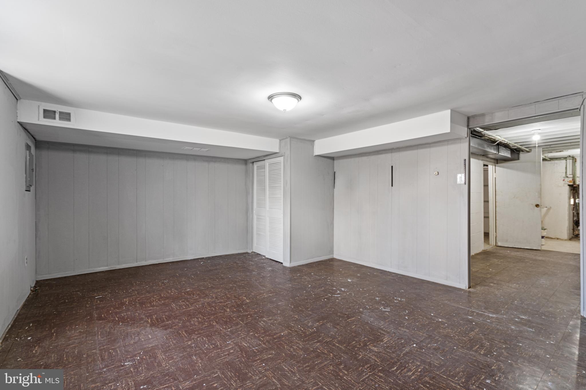 MILLBROOK - Residential