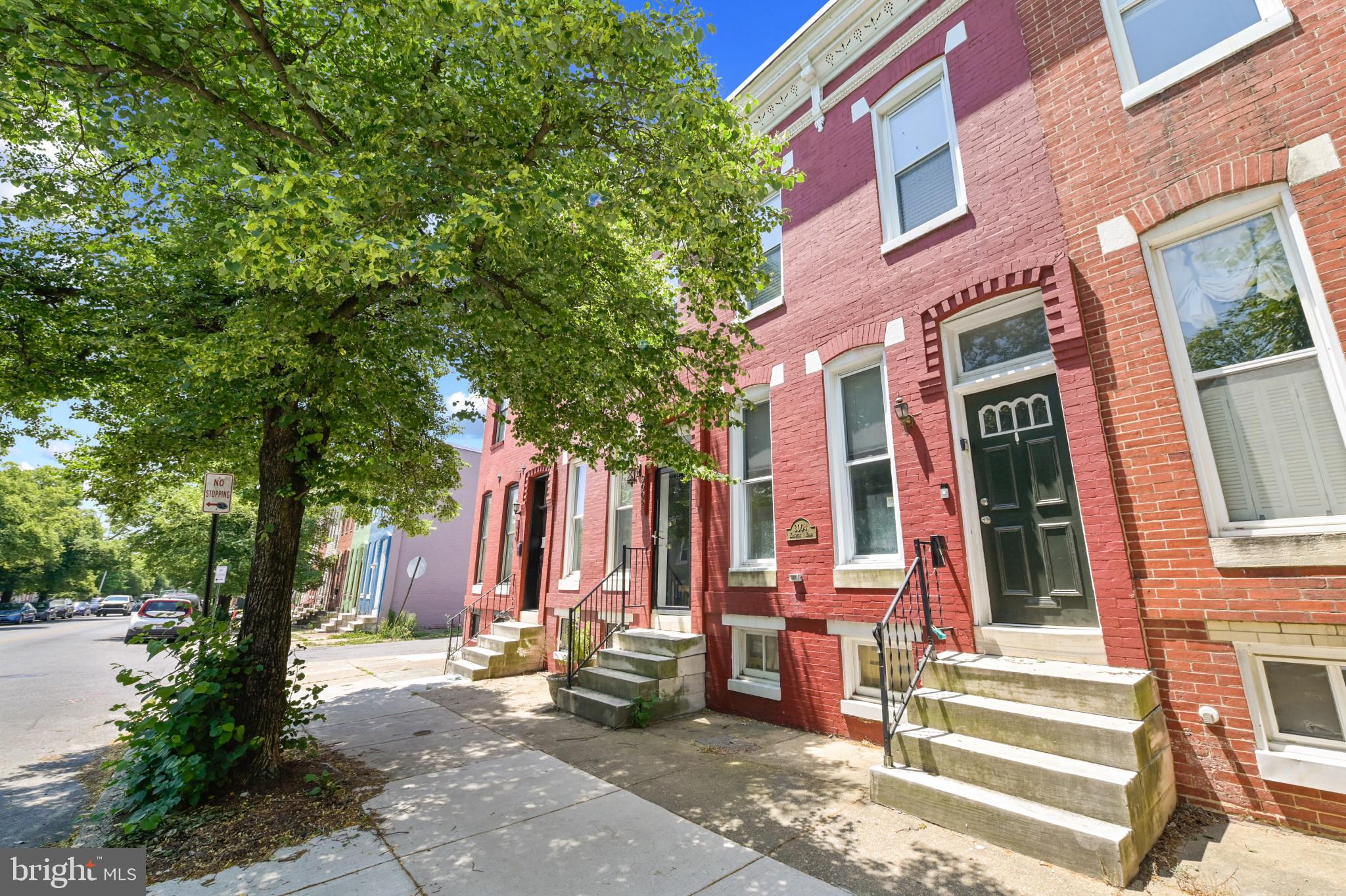 HAMPDEN HISTORIC DISTRICT - Residential Lease