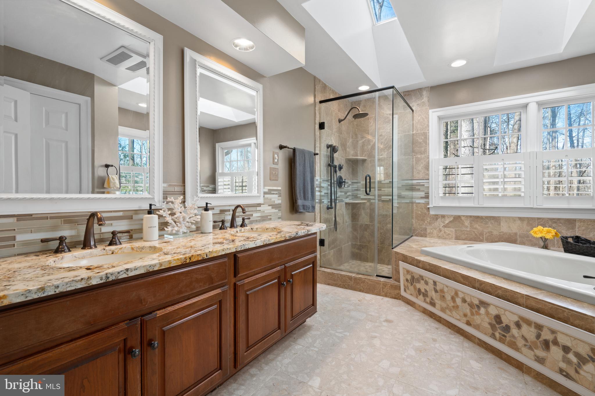 KENFIELD WOODS PLAT ONE - Residential