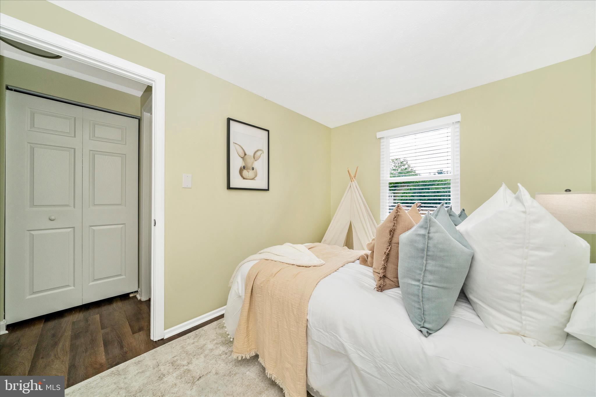 NEW CUT FARMS - Residential