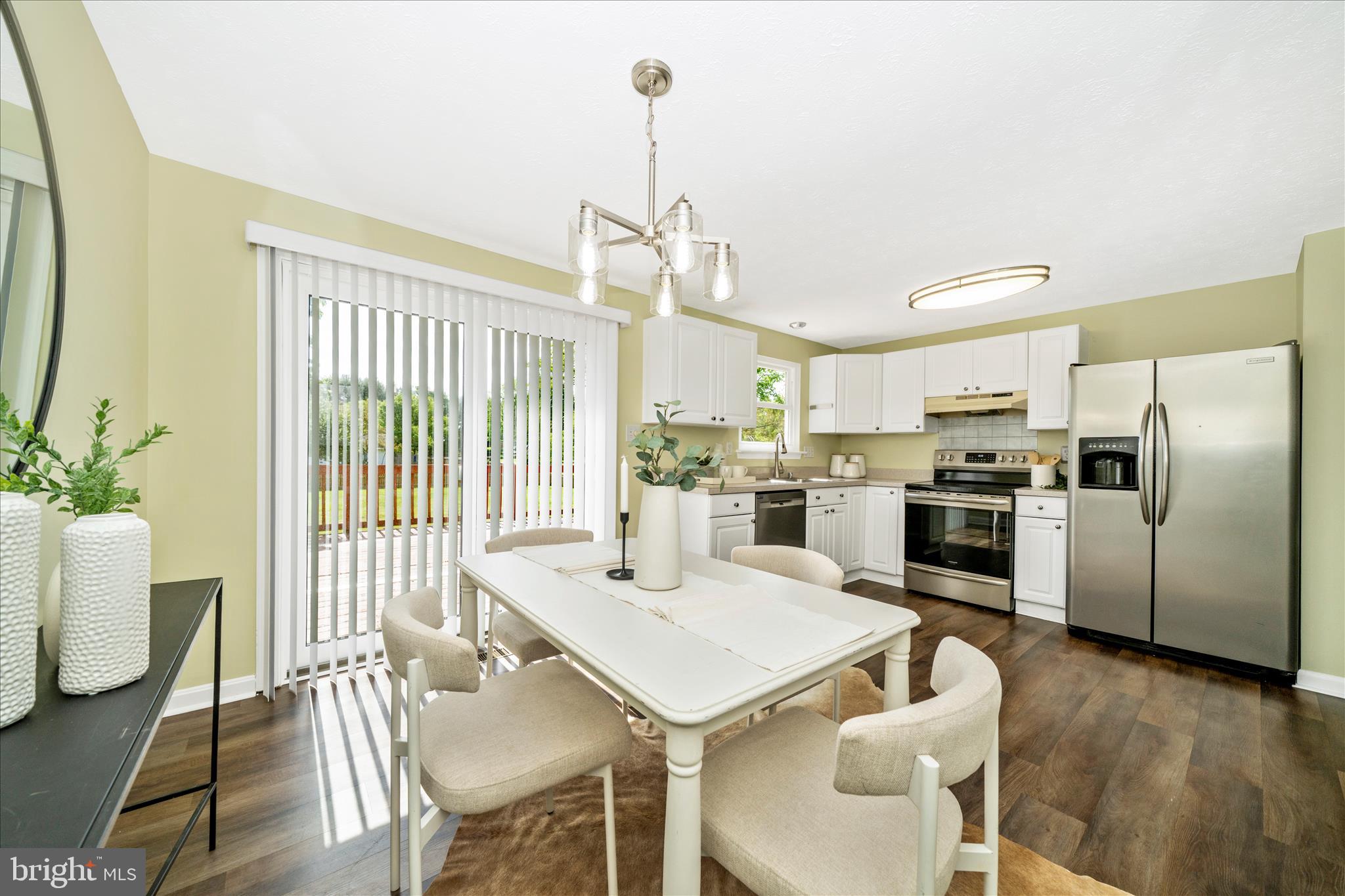 NEW CUT FARMS - Residential