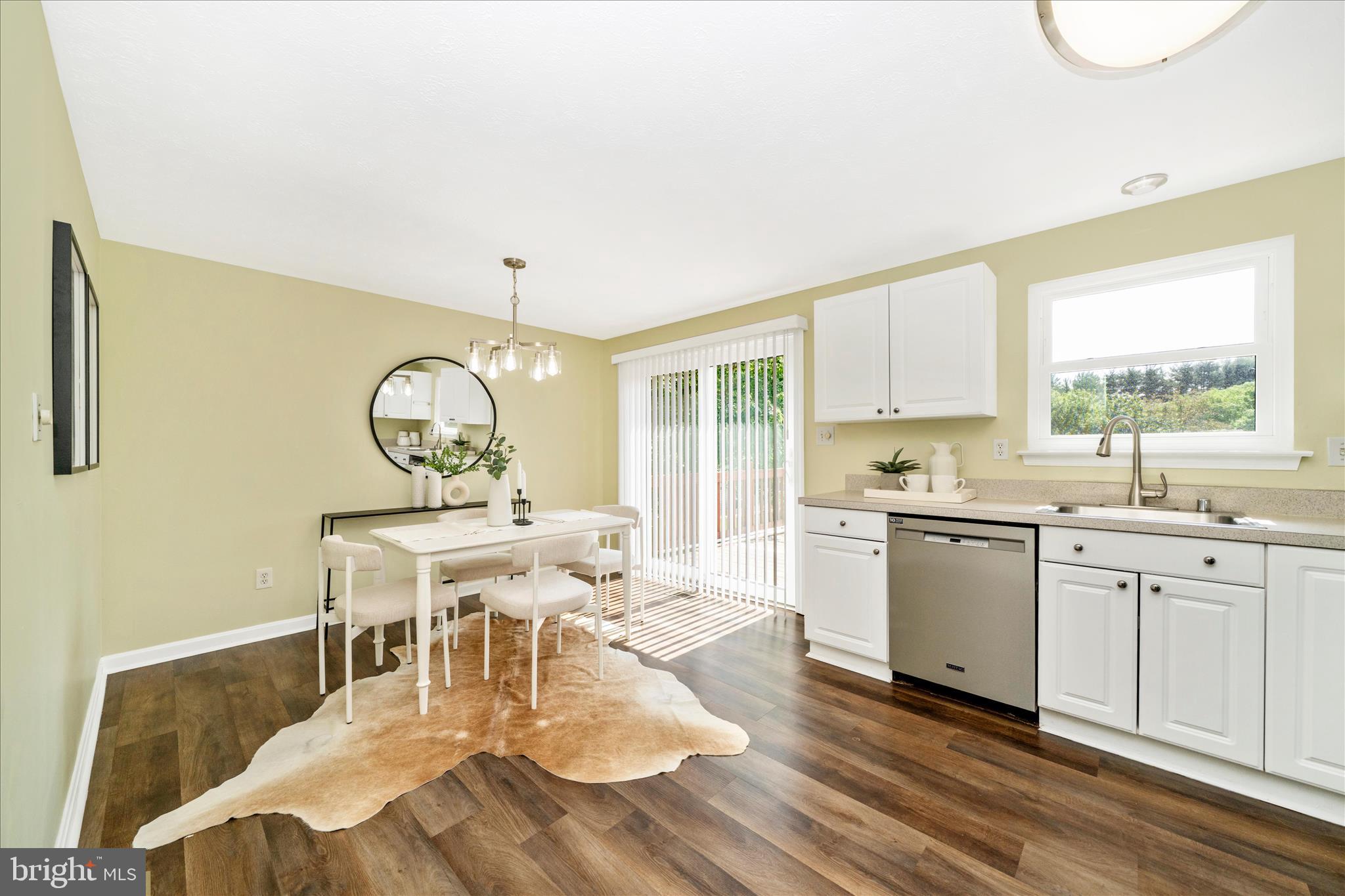 NEW CUT FARMS - Residential