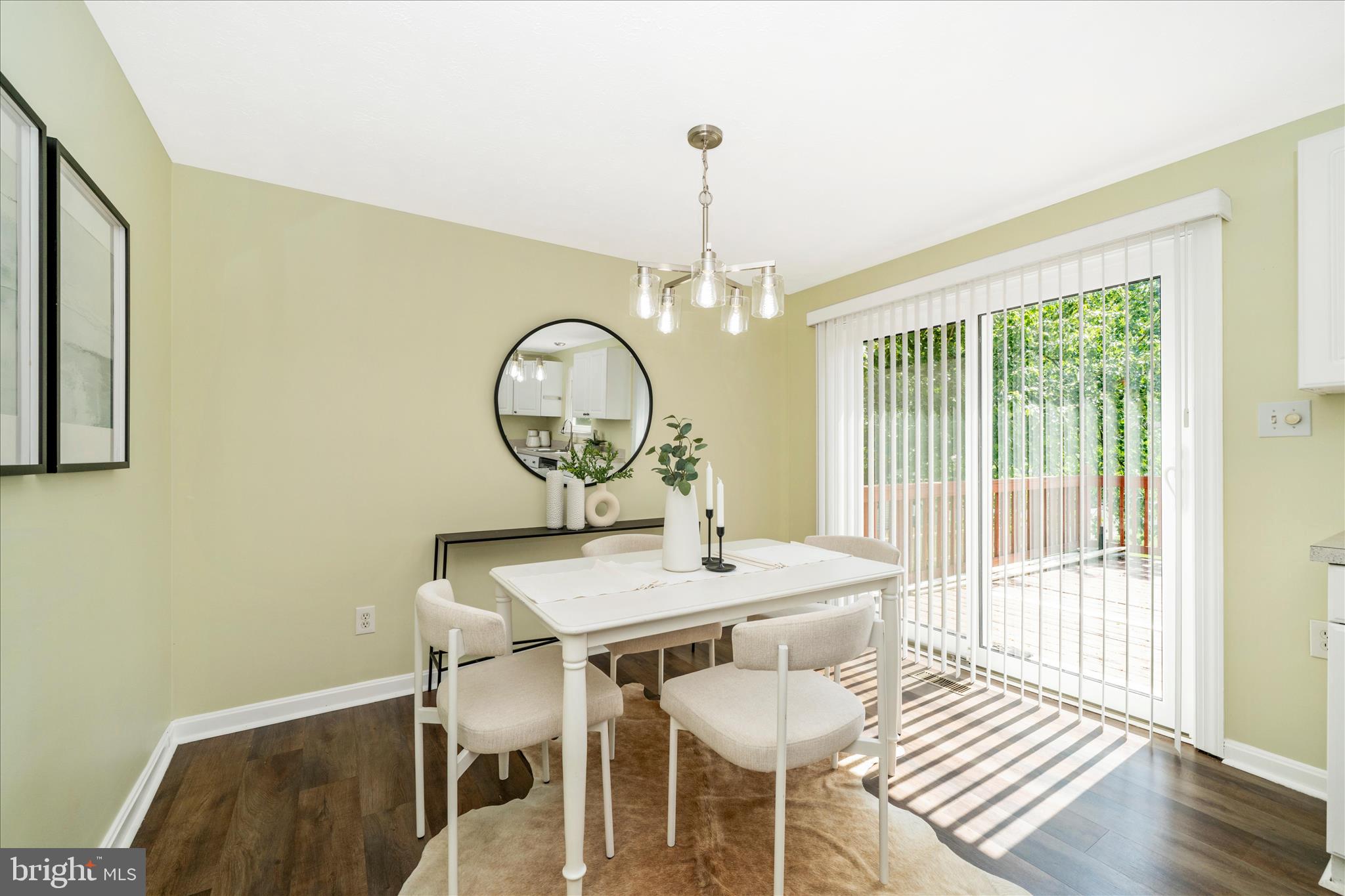 NEW CUT FARMS - Residential