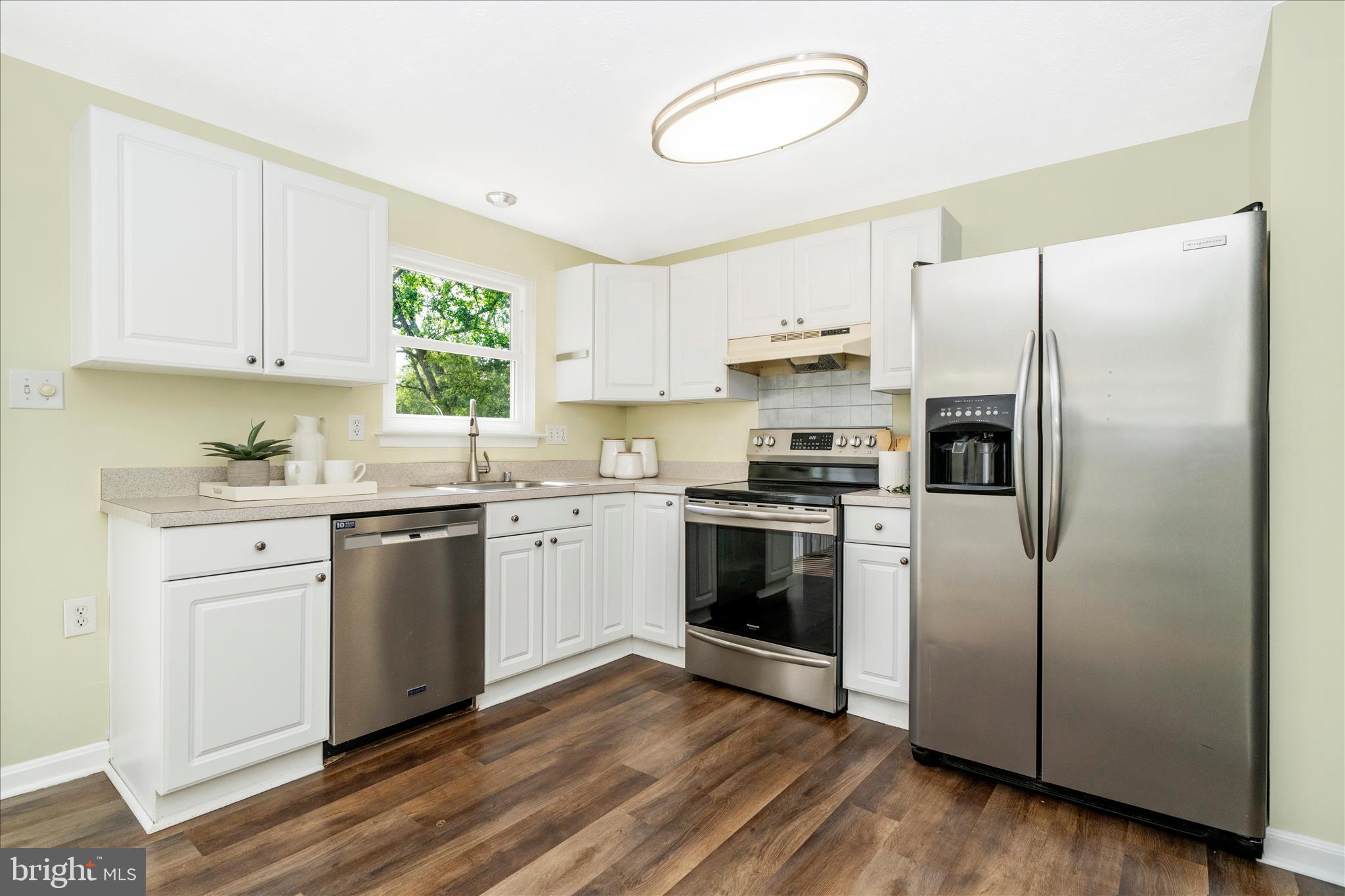 NEW CUT FARMS - Residential