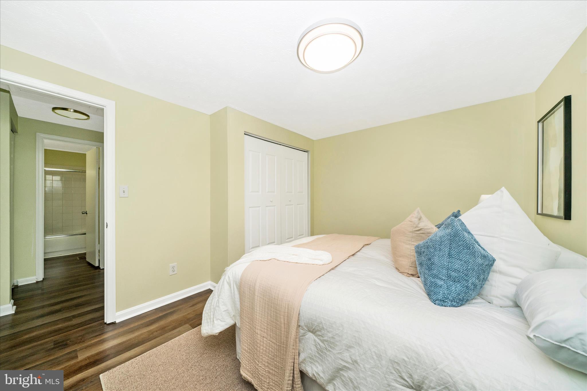 NEW CUT FARMS - Residential