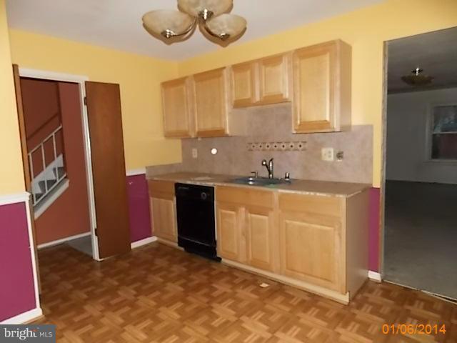 WHISPERING WOODS - Residential