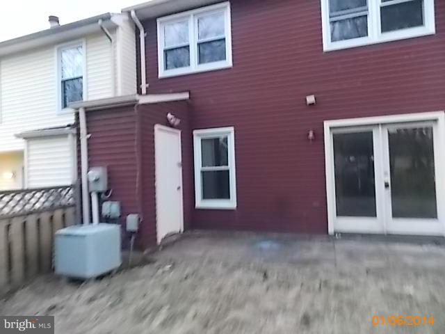 WHISPERING WOODS - Residential