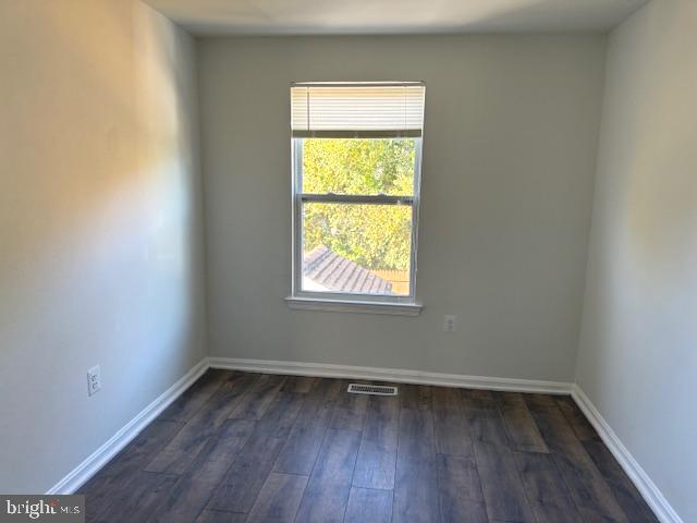 CLOVERLEAF TOWNHOUSES - Residential Lease