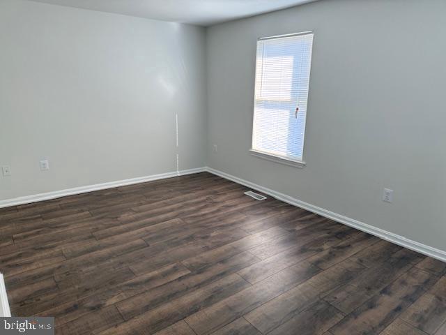 CLOVERLEAF TOWNHOUSES - Residential Lease