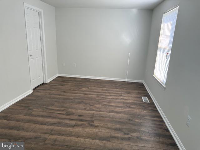 CLOVERLEAF TOWNHOUSES - Residential Lease