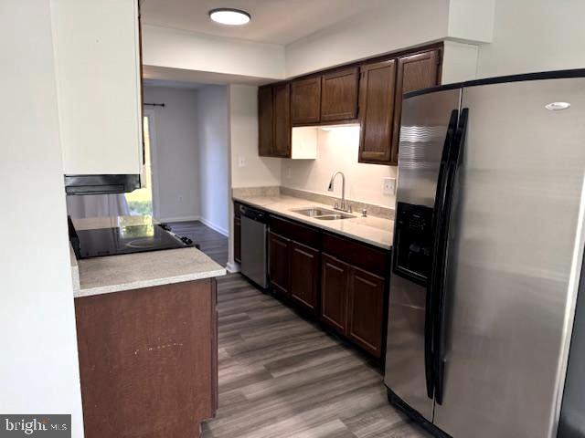 CLOVERLEAF TOWNHOUSES - Residential Lease