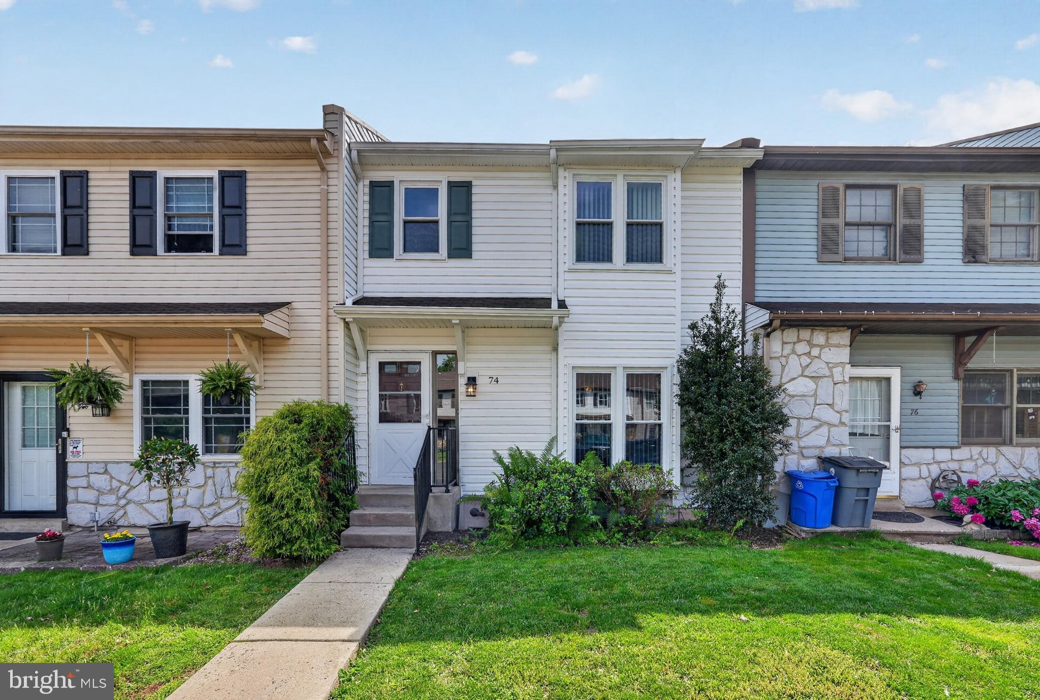 BRITTANY GLEN - Residential