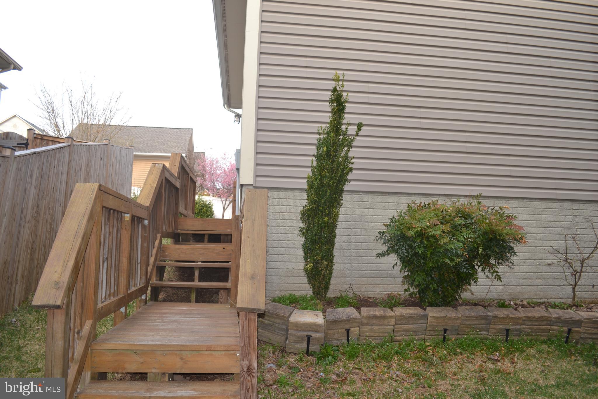 CLARKSBURG TOWN CENTER - Residential Lease