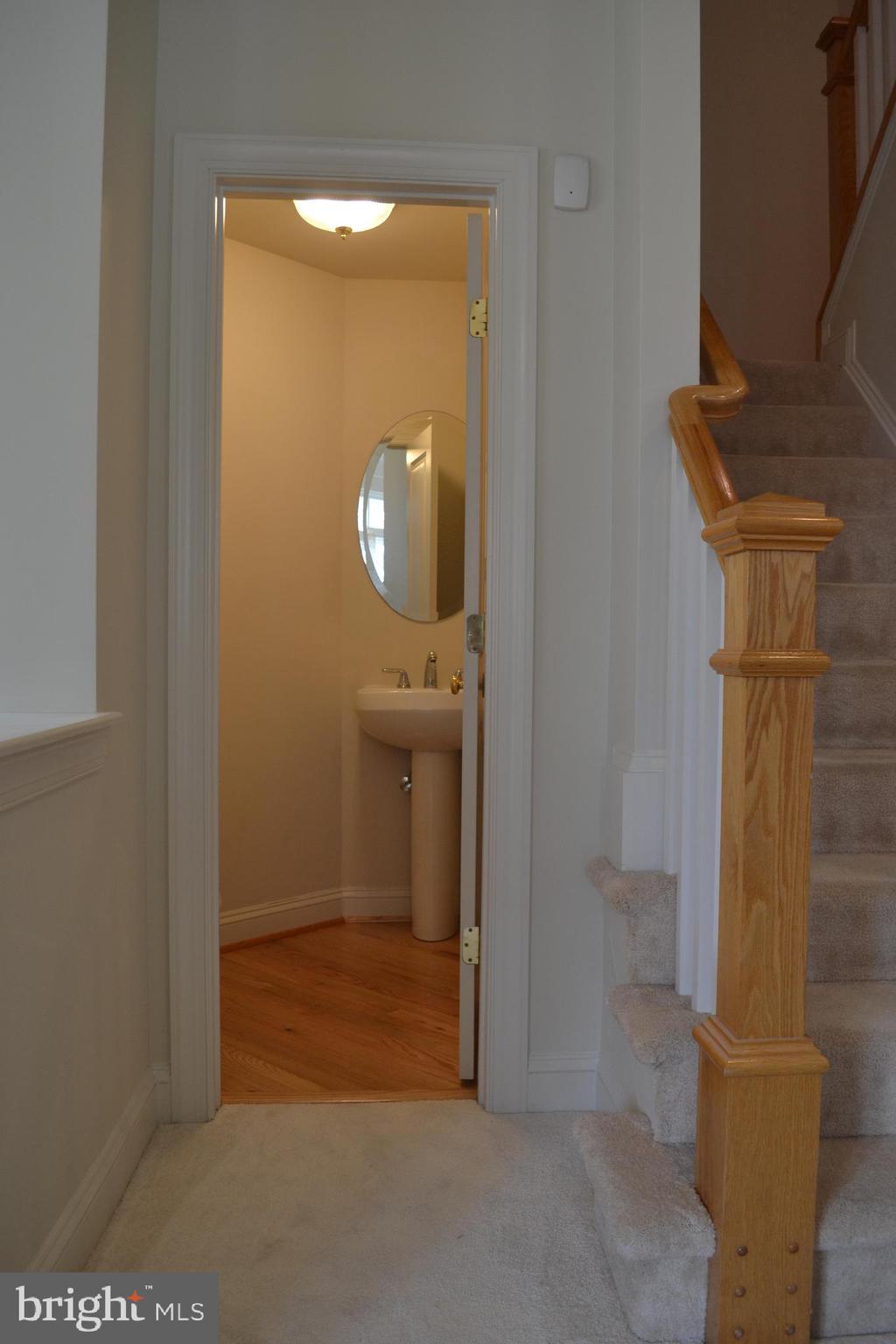 CLARKSBURG TOWN CENTER - Residential Lease